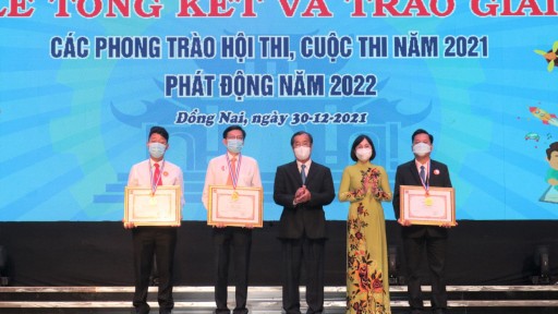 Top 10 Trang Cá Cược Bóng Đá, Thể Thao Uy Tín Nhất Việt Nam
 vinh dự nhận giải thưởng cao tại Lễ tổng kết và trao giải Hội thi, cuộc thi năm 2021 và phát động năm 2022